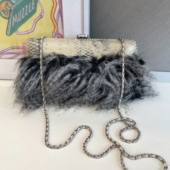 Chanel Handbags - Chanel Women Pre-Loved Bag Very Good Condition